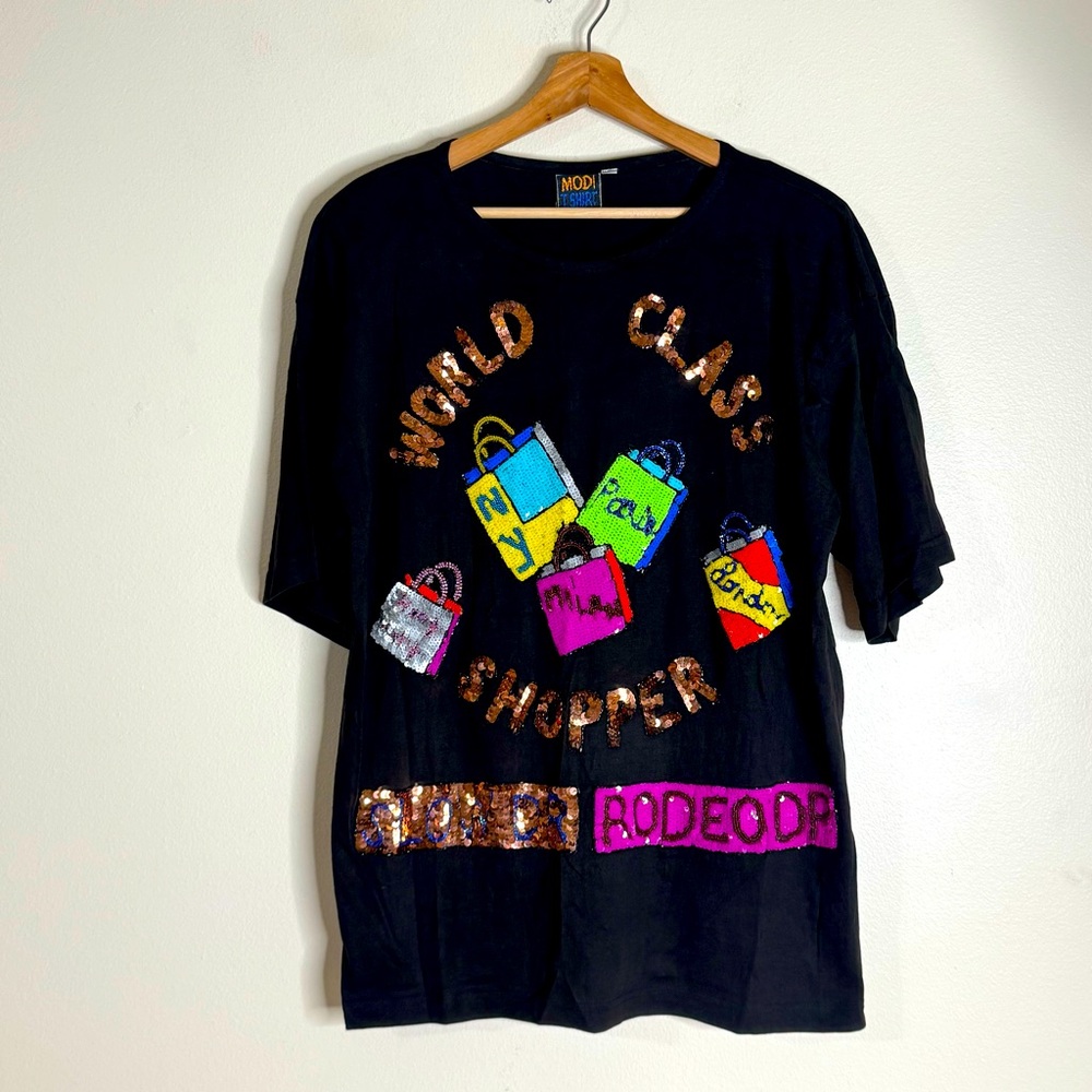 Vtg modi T-shirt world class shopper embellished sequins spell out Paris London